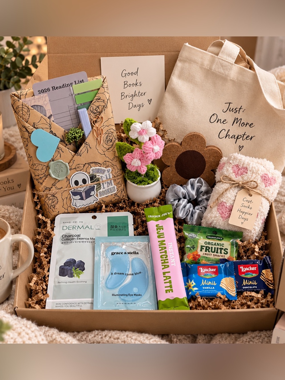 Cozy Book Lover Gift Box 📚 Blind Date With a Book + Goodies